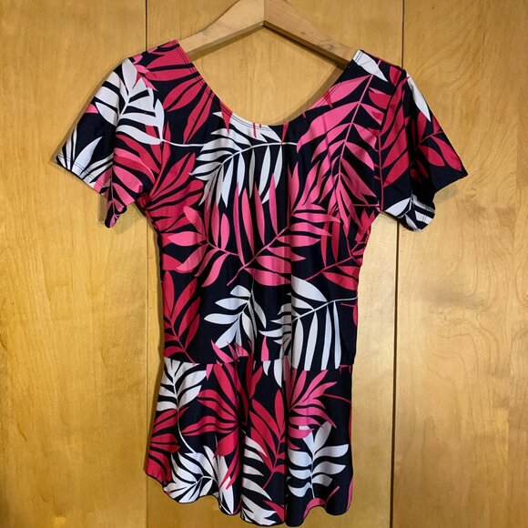 Lands' End Other - Land's End Swim Top, size Medium